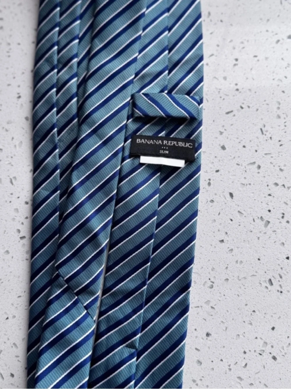 Banana Republic Slim Blue Diagonal Repp Stripe Silk Blend Tie Necktie Like New